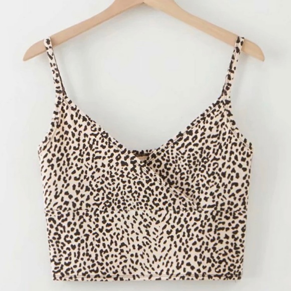 Cheetah print crop top - Picture 1 of 4